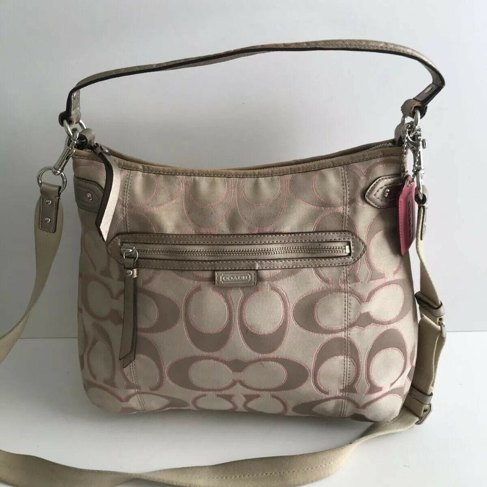 COACH Poppy Pink Signature Outline Daisy